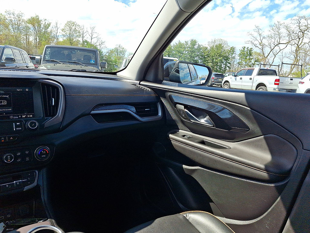 Used 2022 GMC Terrain AT4 w/ LPO, Floor Liner Package AWD/4WD image 11