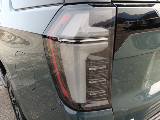 Used 2025 Chevrolet Tahoe RST w/ RST Capability Package image 56