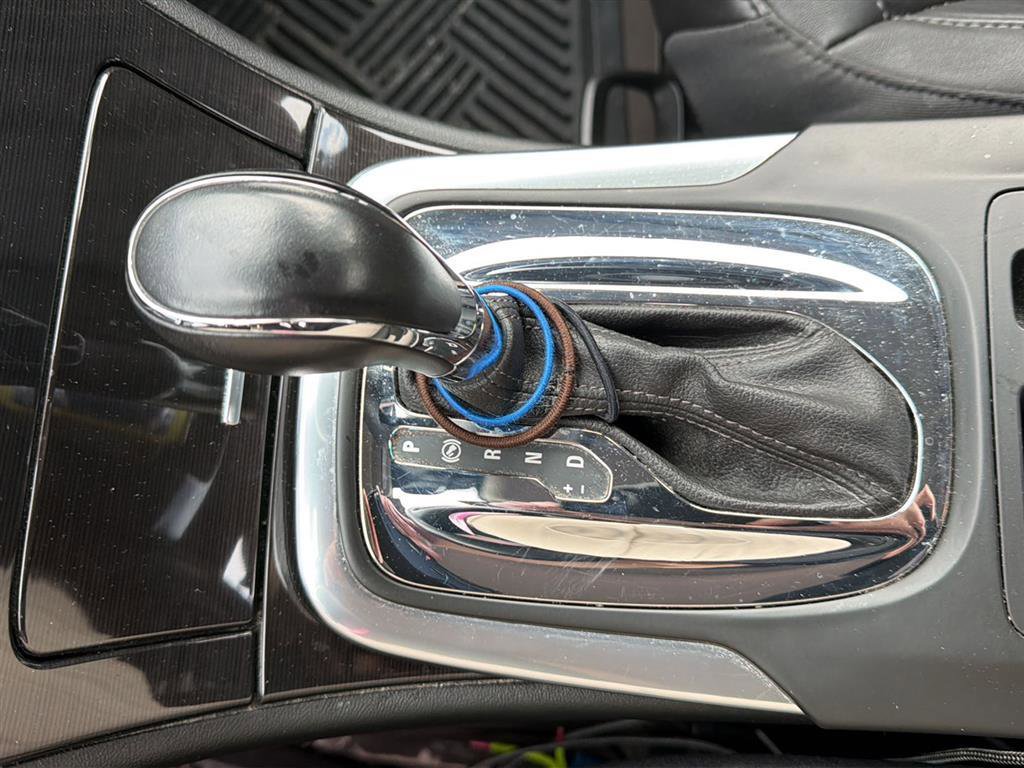 Used 2017 Buick Regal Sport Touring image 15