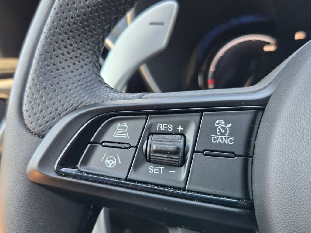 New 2025 Alfa Romeo Giulia w/ Driving Assist Package image 14