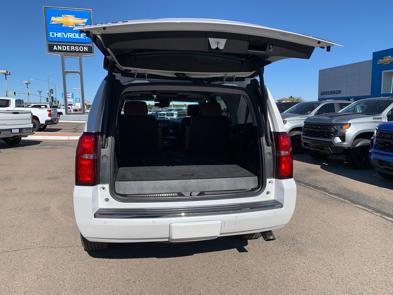 Used 2019 Chevrolet Tahoe Premier w/ Premier Plus Edition image 45