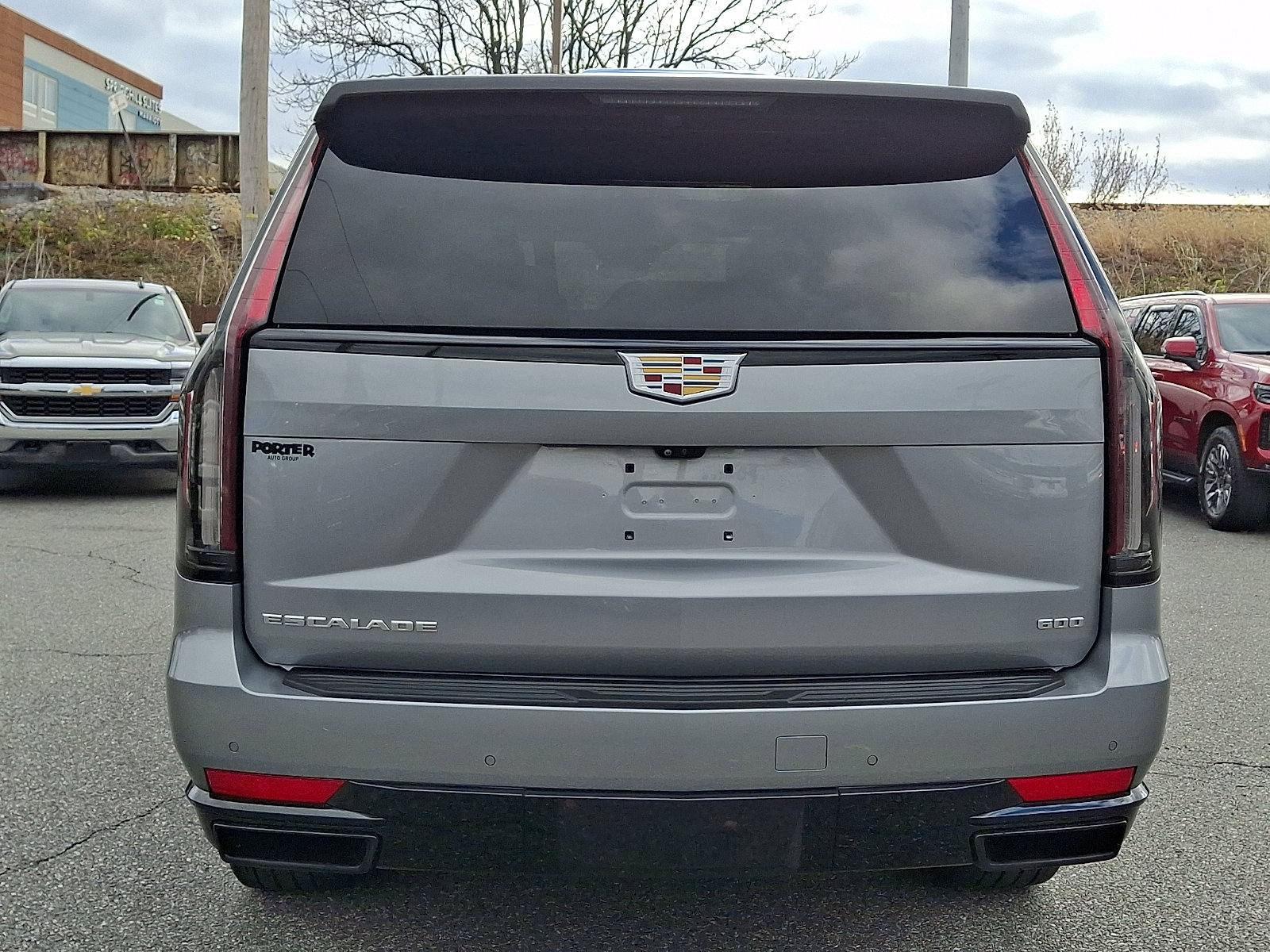 Used 2023 Cadillac Escalade Sport Platinum image 5