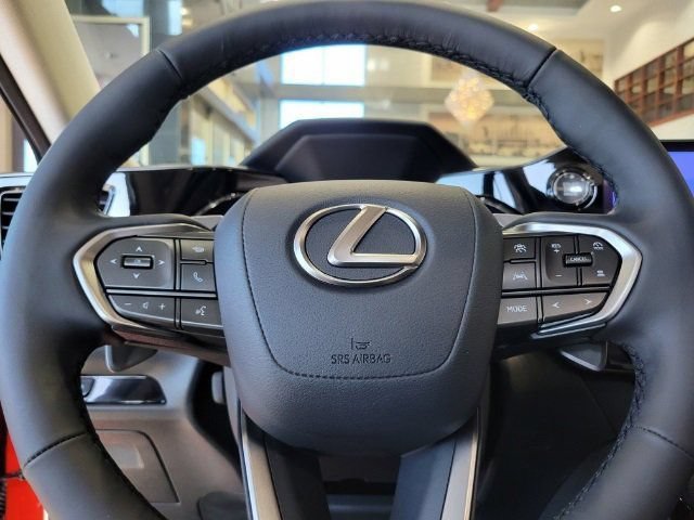Used 2025 Lexus NX 350 AWD w/ Accessory Package (P2) image 18