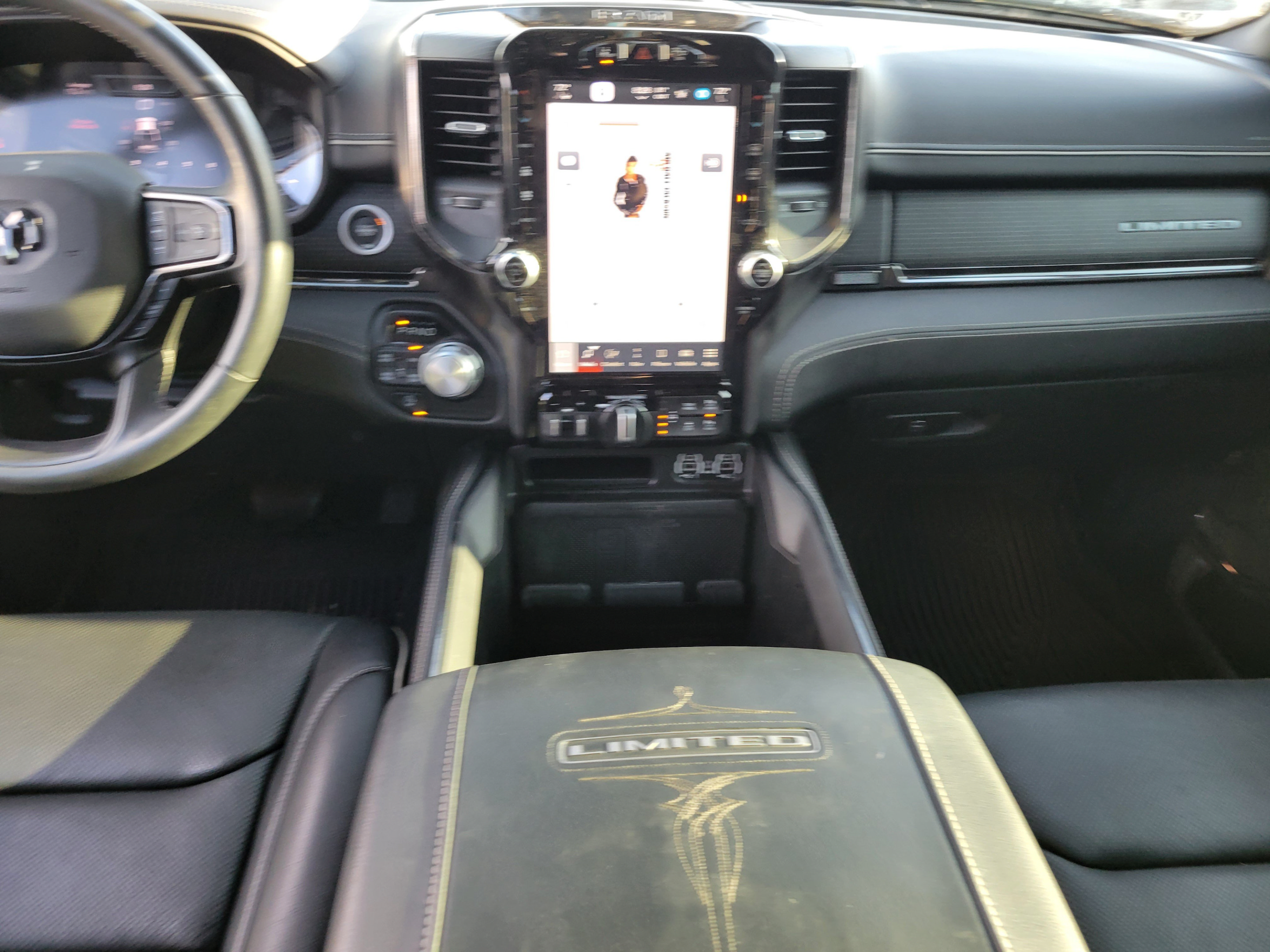 Used 2023 RAM 1500 Limited AWD/4WD image 13