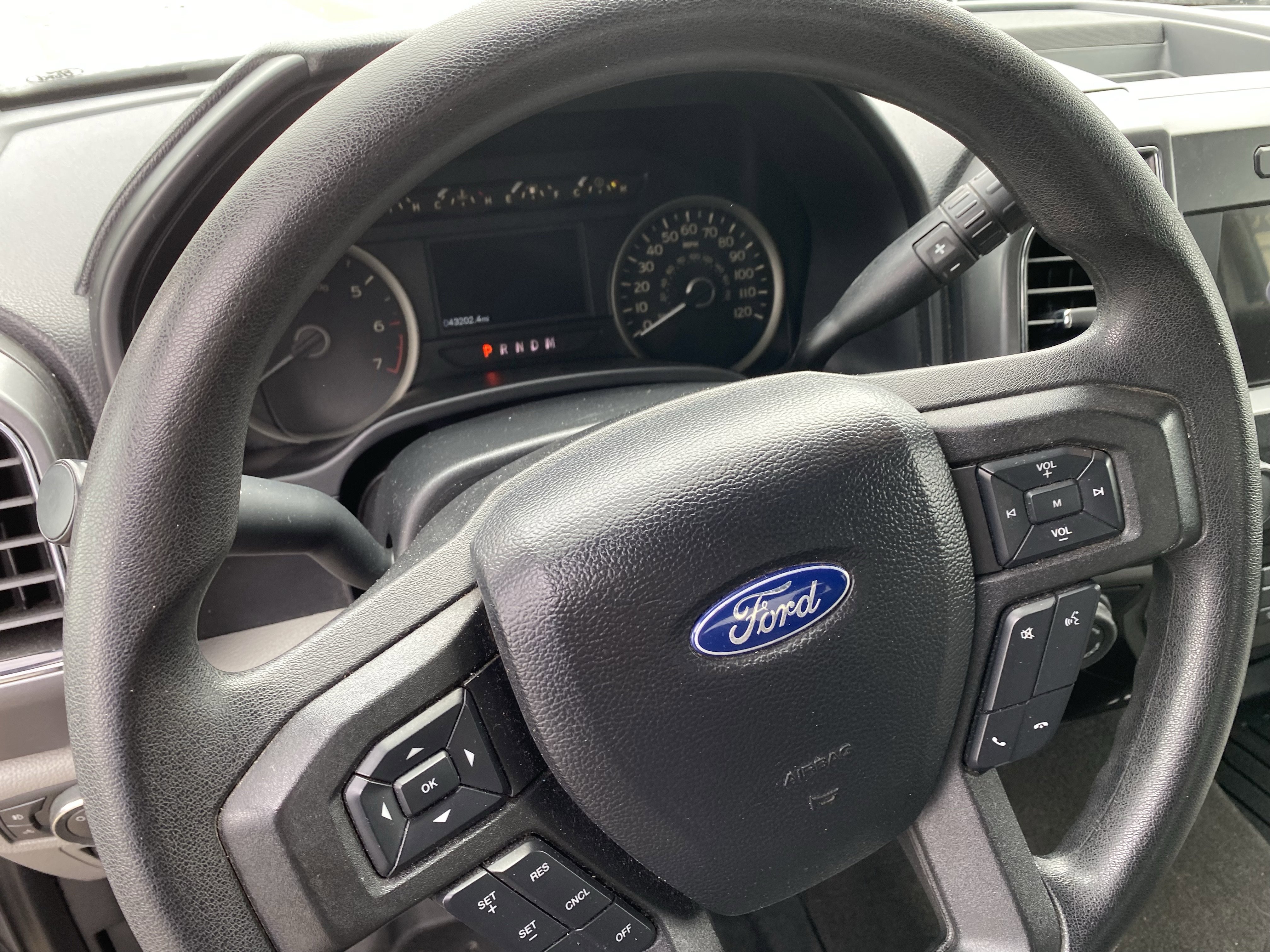 Used 2020 Ford F150 XLT w/ Trailer Tow Package AWD/4WD image 15