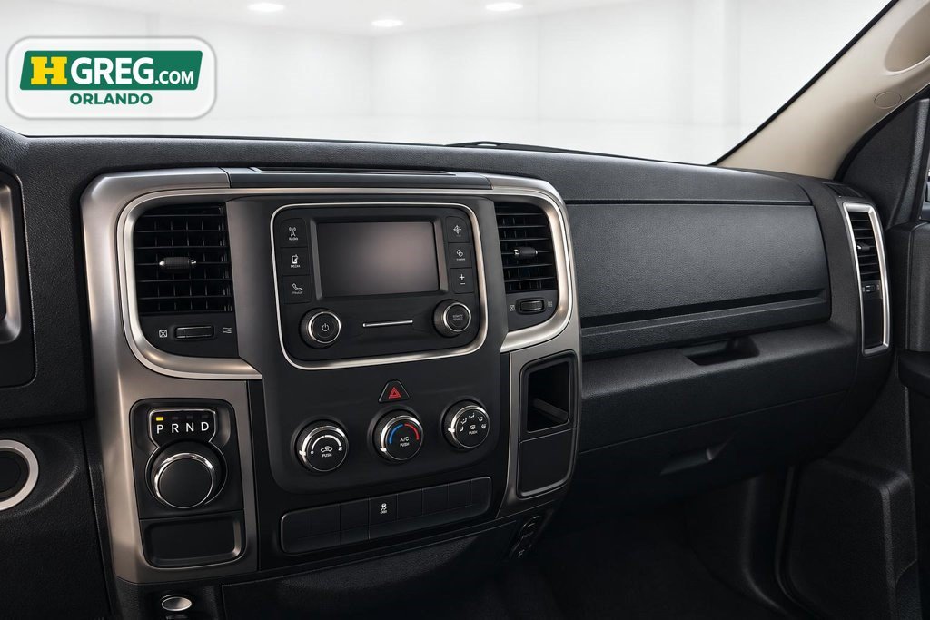 Used 2022 RAM 1500 Classic SLT RWD image 14