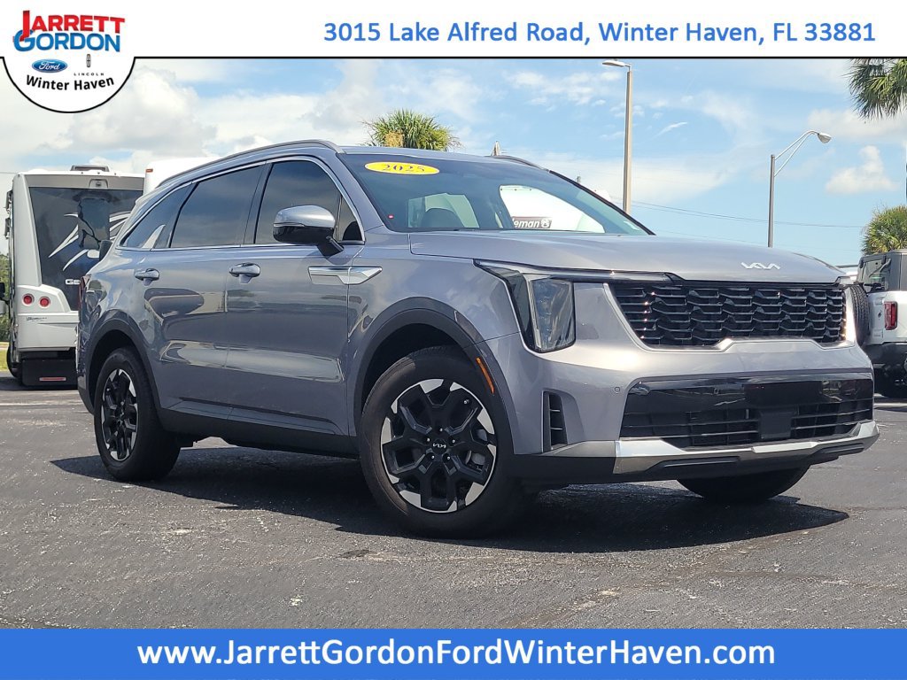 Used 2025 Kia Sorento S FWD 360° Tour