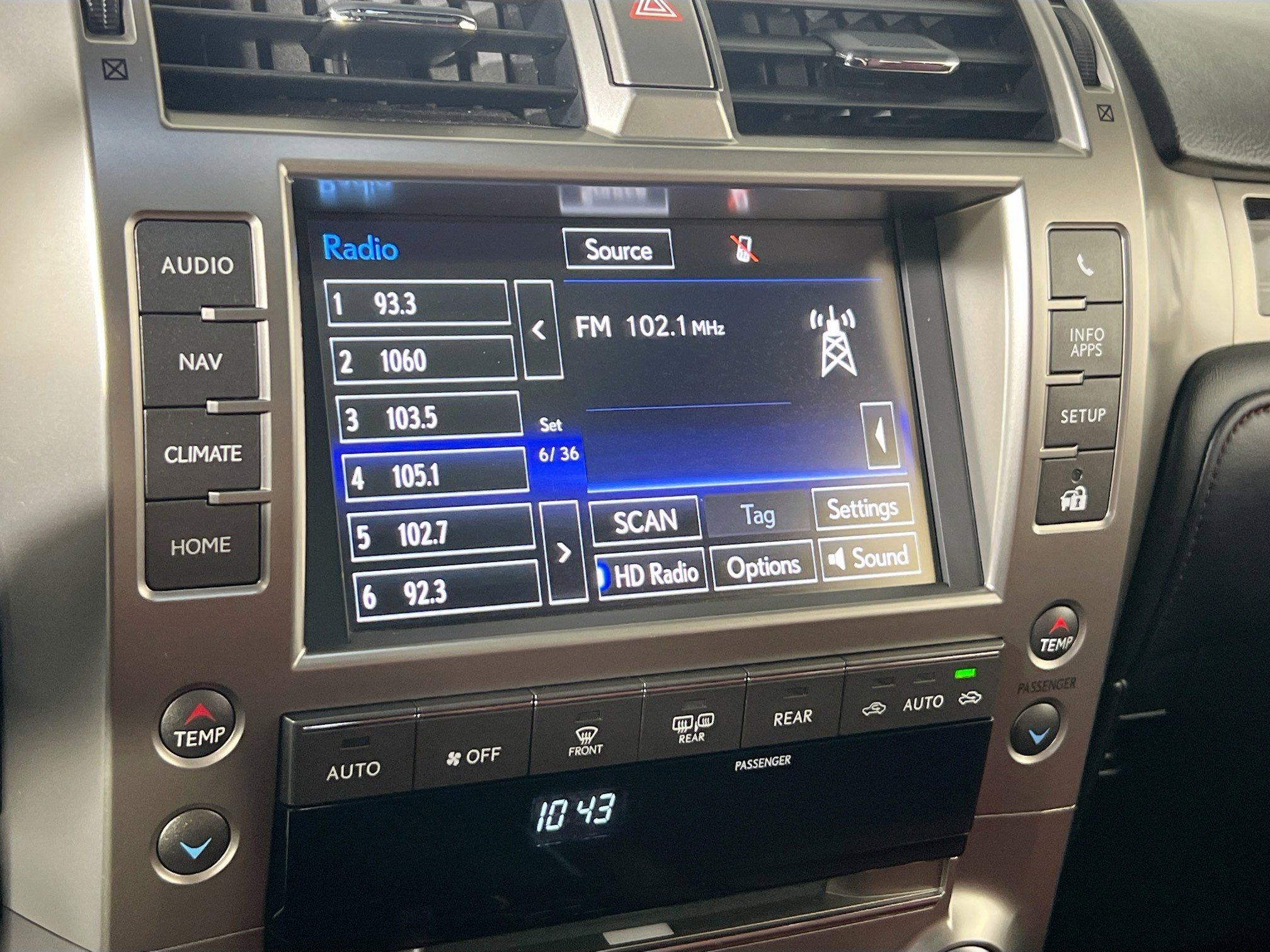 Used 2021 Lexus GX 460 Premium image 15