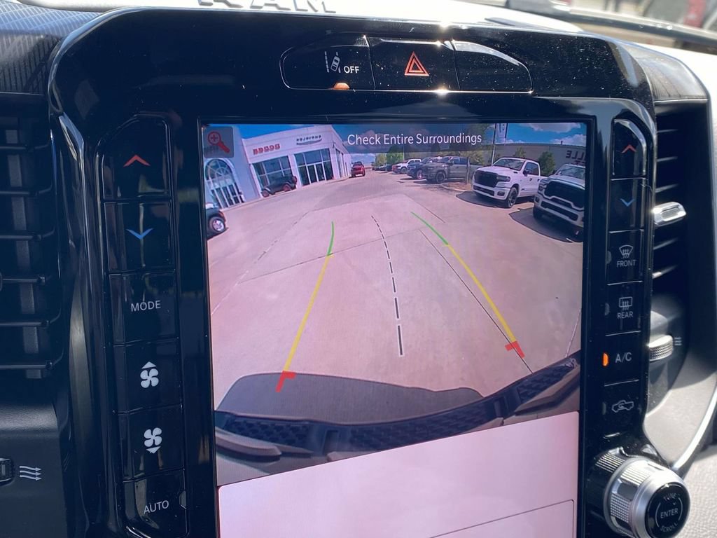 New 2026 RAM 1500 Big Horn AWD/4WD image 24