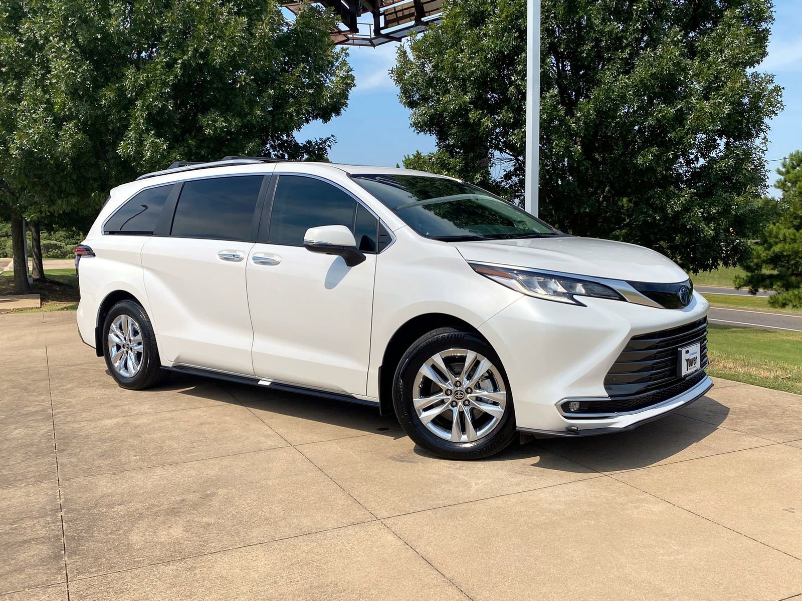 Used 2024 Toyota Sienna Limited
