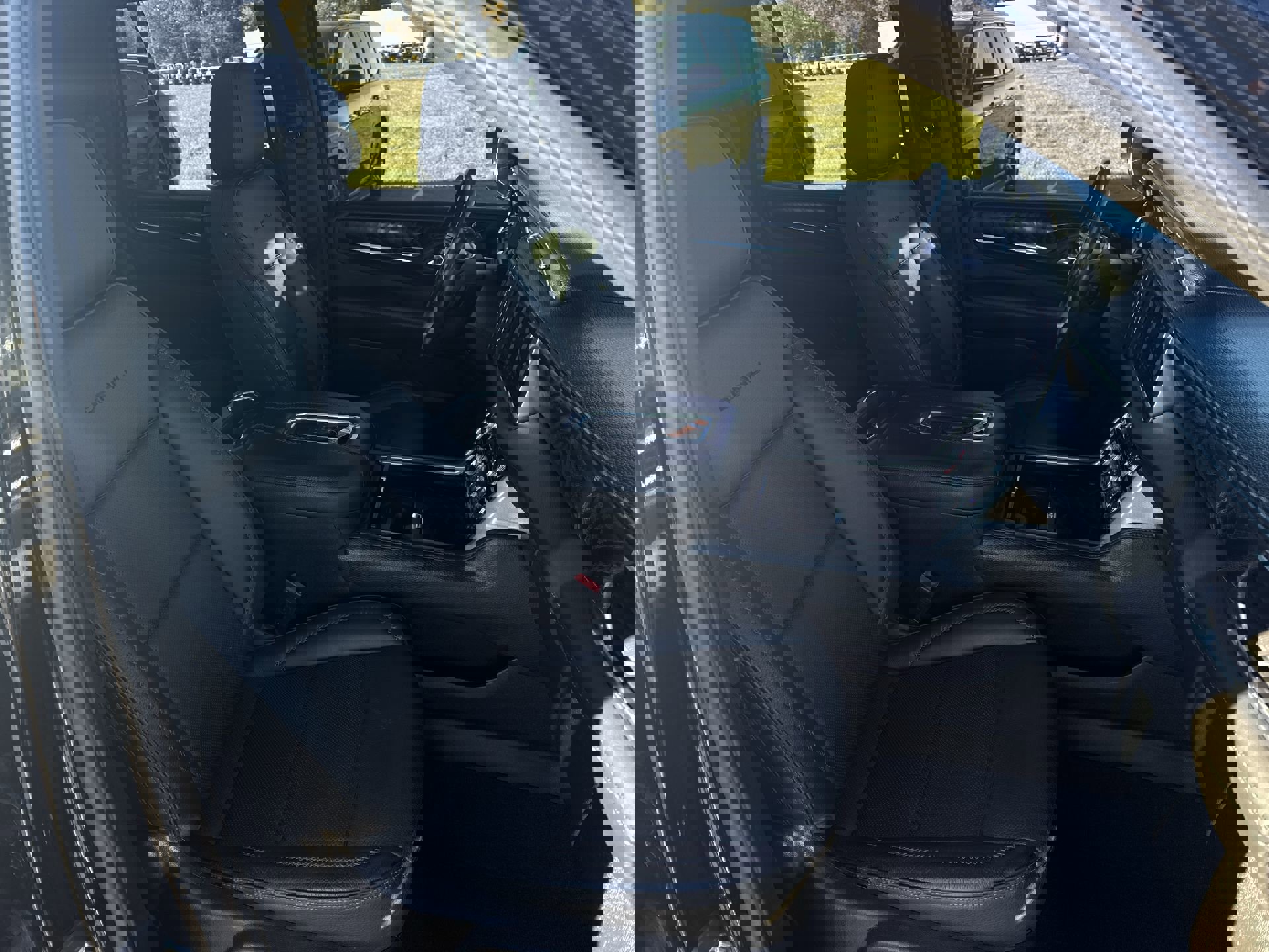 Used 2021 GMC Yukon Denali image 30