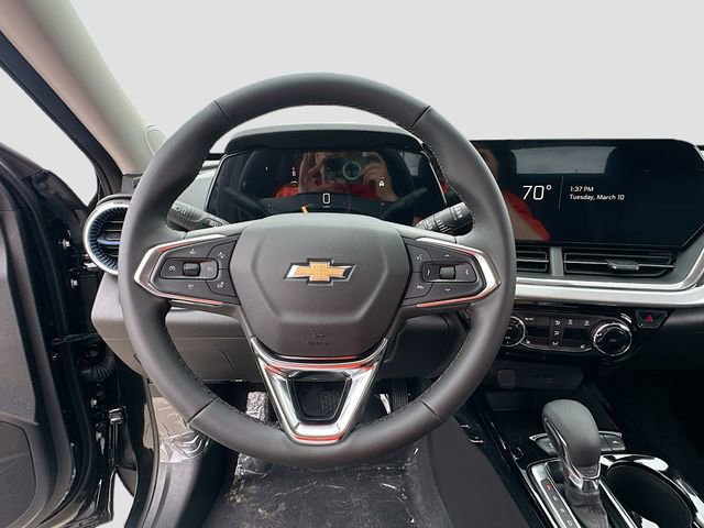 New 2026 Chevrolet Trax LT w/ Driver Confidence Package image 12