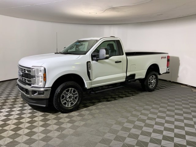 New 2025 Ford F350 XLT w/ 360-Degree Camera Package image 14