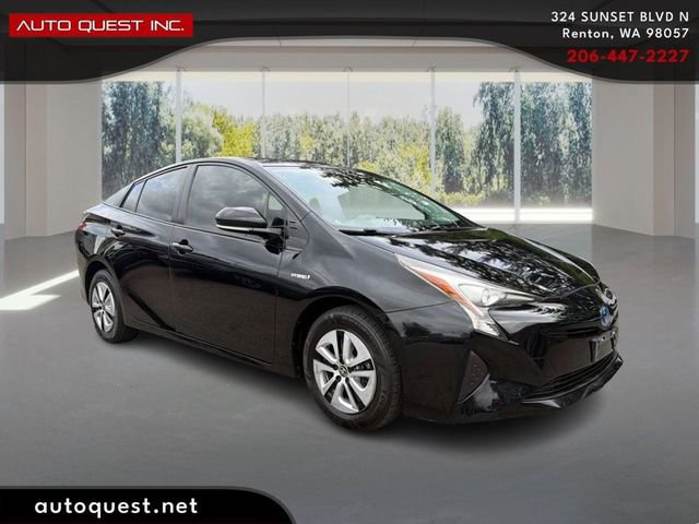 Used 2017 Toyota Prius Two w/ Carpet Mat Package FWD image 3