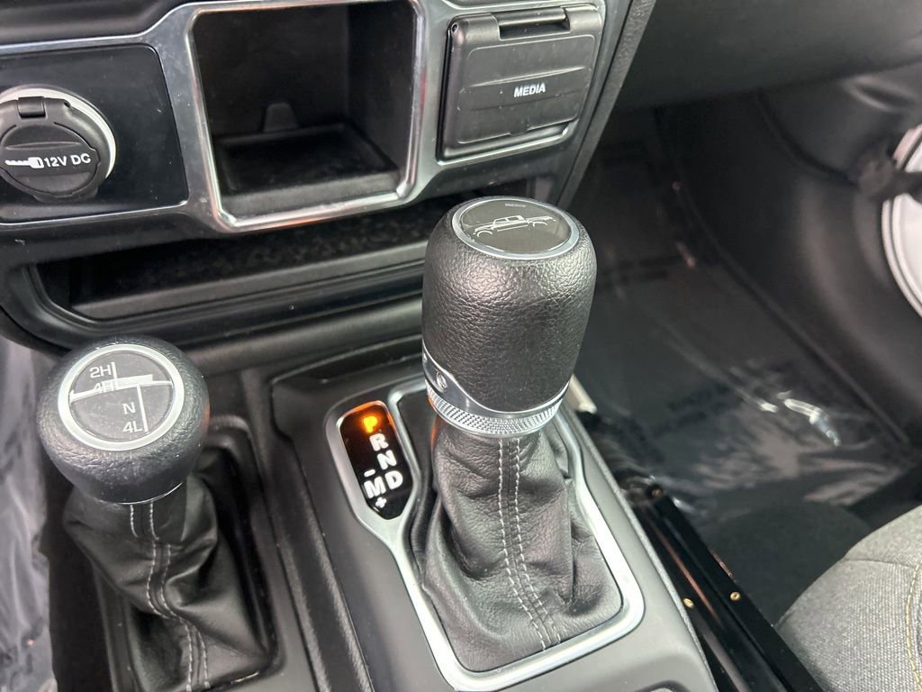 Certified 2024 Jeep Gladiator Sport image 14