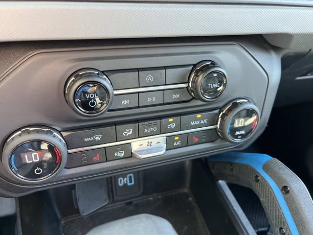 Certified 2023 Ford Bronco Black Diamond AWD/4WD image 36