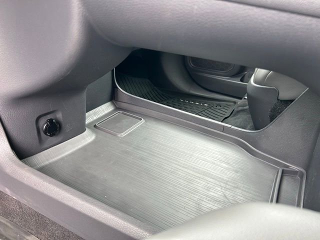 Used 2021 Toyota Sienna XLE image 23