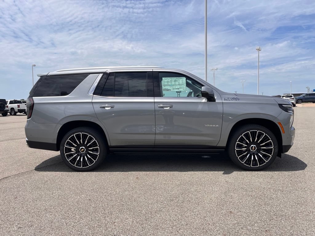 New 2026 Chevrolet Tahoe High Country AWD/4WD image 6
