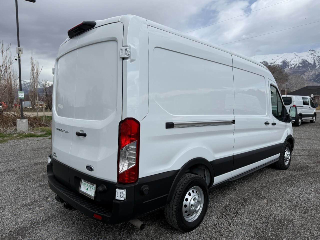 Used 2025 Ford Transit 250 250 AWD 3dr LWB Medium Roof Ca image 3