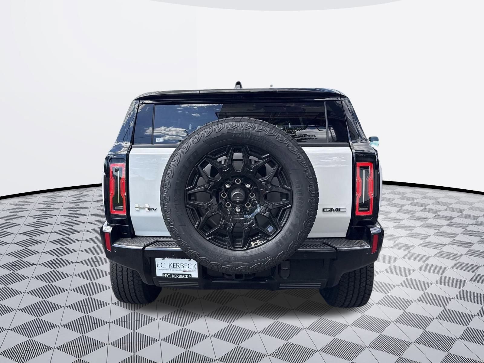 New 2026 GMC Hummer EV SUV image 6