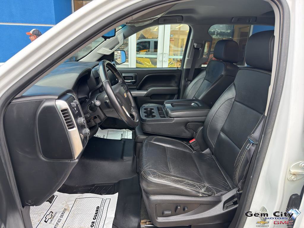Used 2017 Chevrolet Silverado 1500 LT w/ All Star Edition AWD/4WD image 13