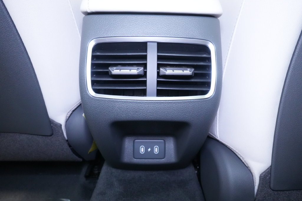 New 2026 Hyundai Sonata SEL FWD image 25
