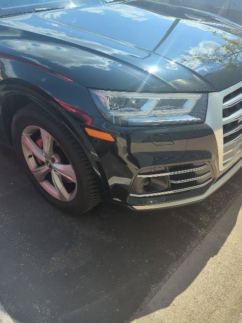 Used 2018 Audi SQ5 Prestige w/ Prestige Package AWD/4WD image 4