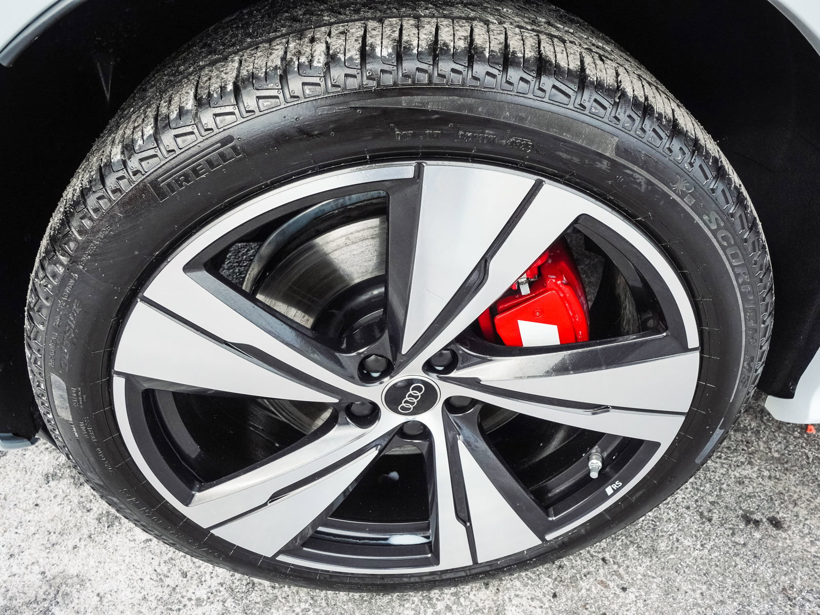 Used 2025 Audi SQ5 Premium Plus w/ Premium Plus Package image 8