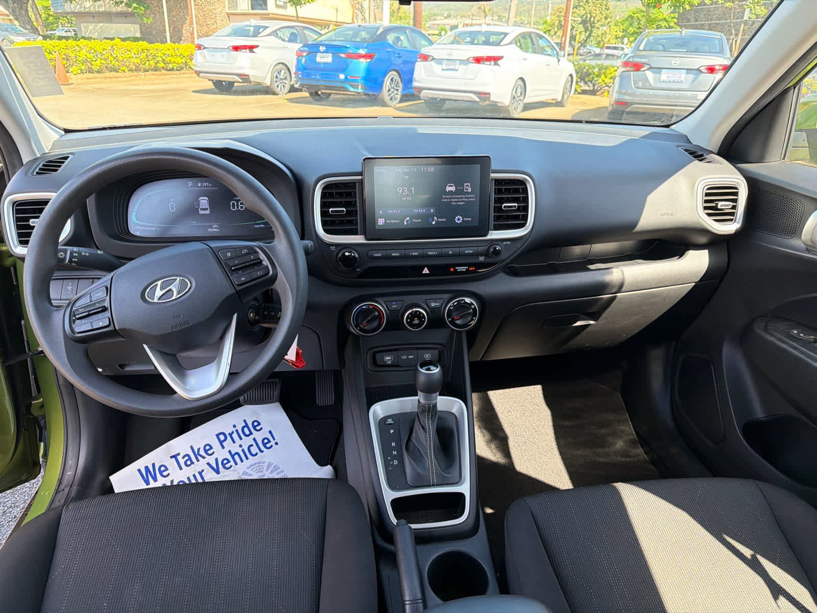 Used 2023 Hyundai Venue SE w/ Cargo Package image 11