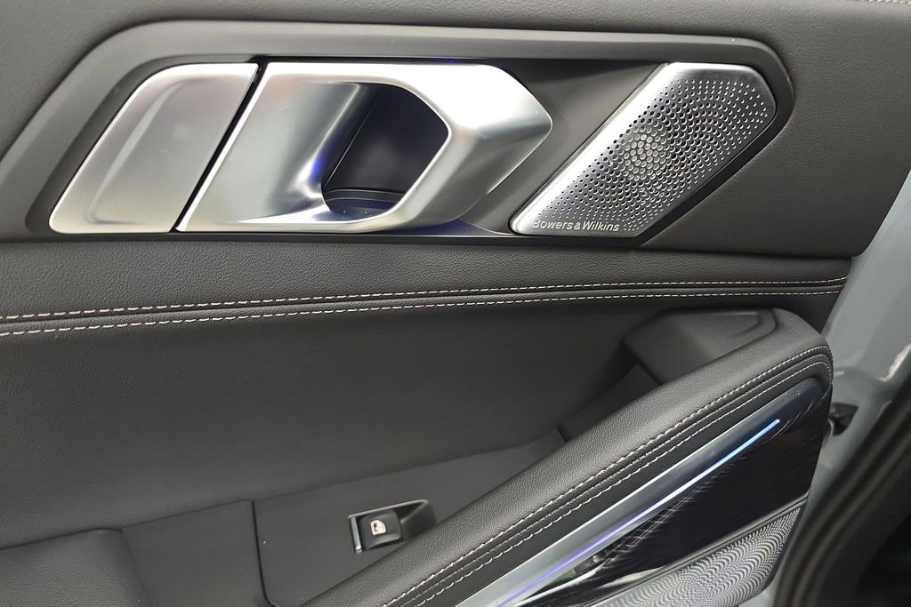 New 2026 BMW X6 M60i image 26