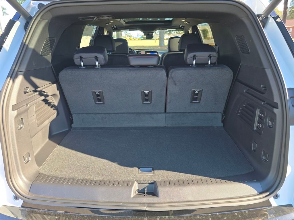 New 2026 Chevrolet Traverse RS image 23