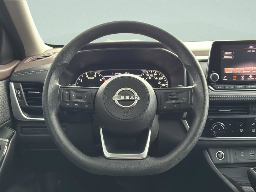 Used 2023 Nissan Rogue S image 21