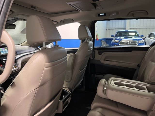 Used 2018 Honda Odyssey Touring image 18