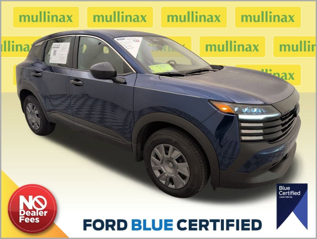 Used 2025 Nissan Kicks S