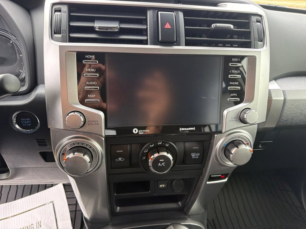 Used 2021 Toyota 4Runner SR5 AWD/4WD image 19