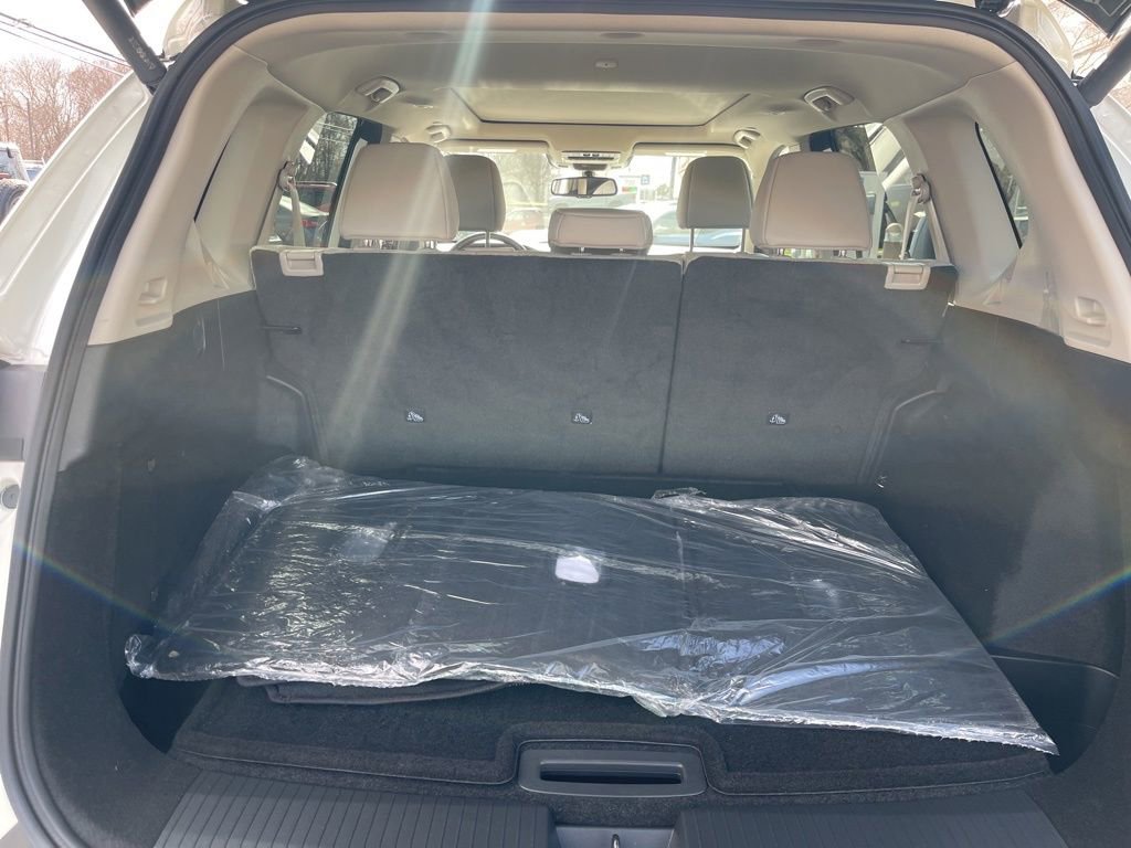 Certified 2023 Nissan Rogue SL w/ SL Premium Package image 22
