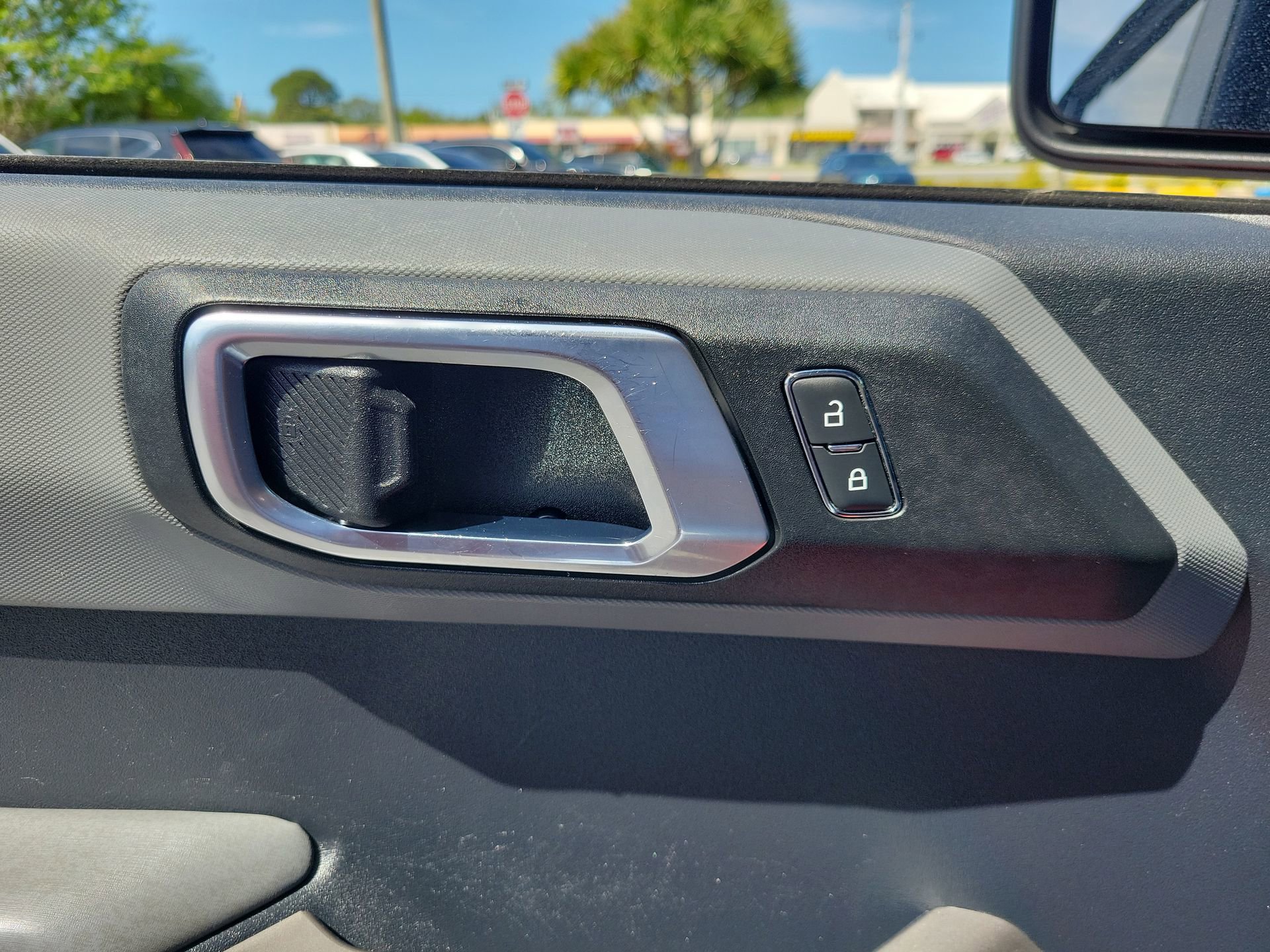 Used 2022 Ford Bronco Black Diamond AWD/4WD image 19