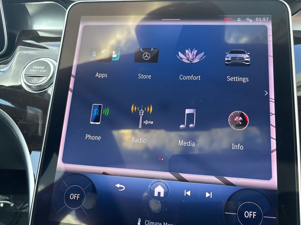 Used 2024 Mercedes-Benz C 300 4MATIC Sedan image 32