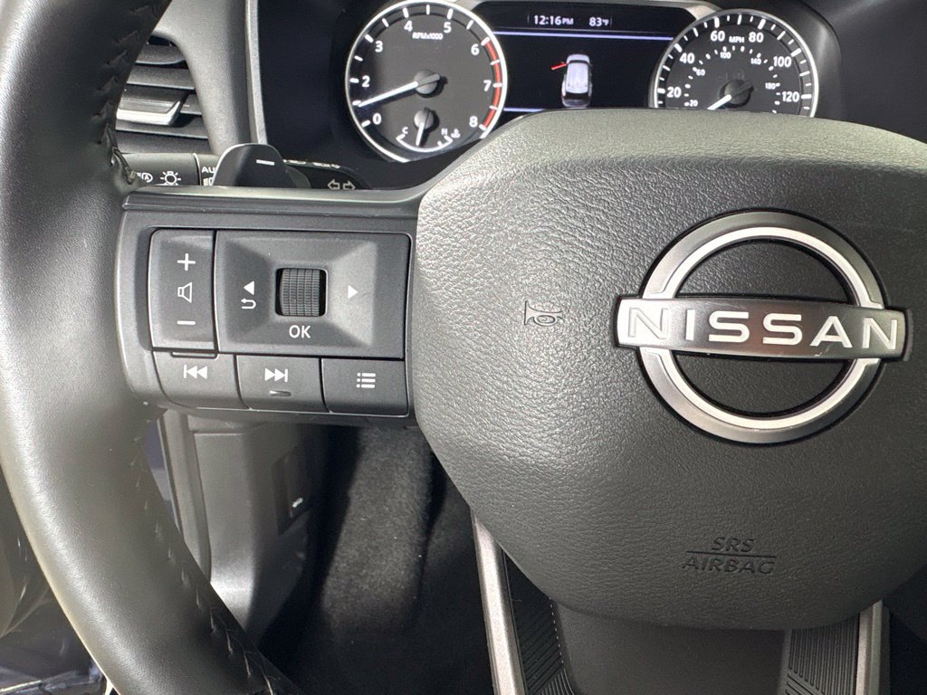 Used 2025 Nissan Rogue SV FWD image 34