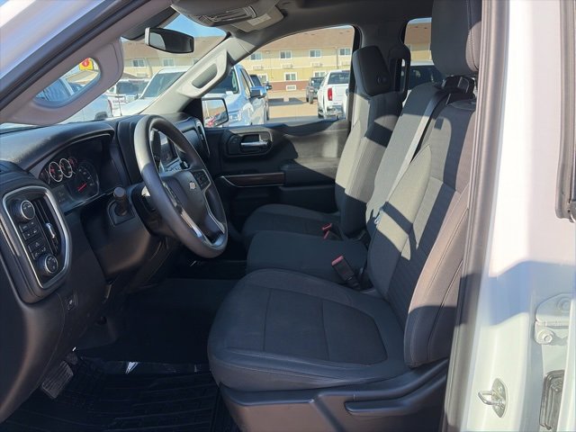 Used 2020 Chevrolet Silverado 1500 LT w/ Trailering Package image 24