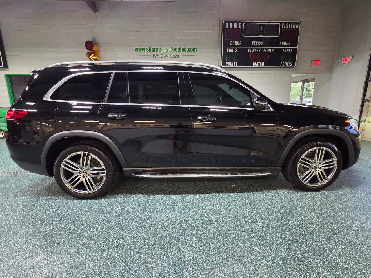Used 2020 Mercedes-Benz GLS 450 4MATIC image 8