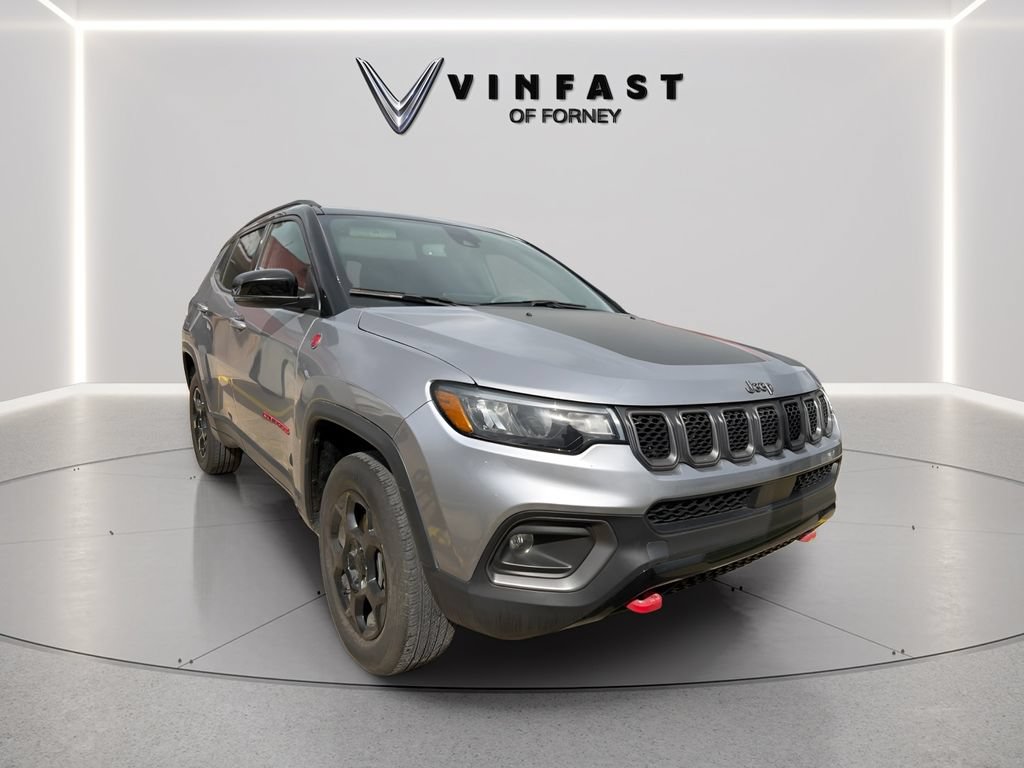 Used 2024 Jeep Compass Trailhawk AWD/4WD image 5