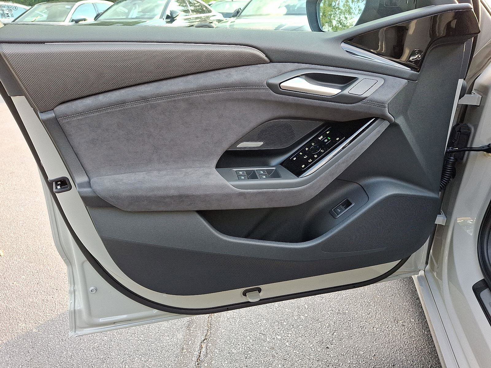 New 2025 Audi S6 e-tron Prestige image 9