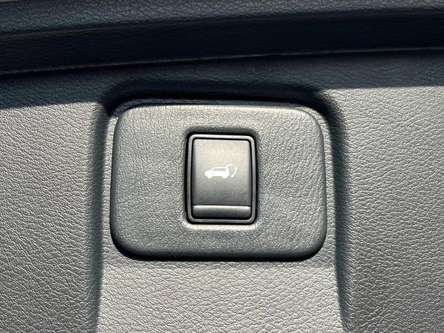 Used 2020 Nissan Murano SL w/ Moonroof Package image 7