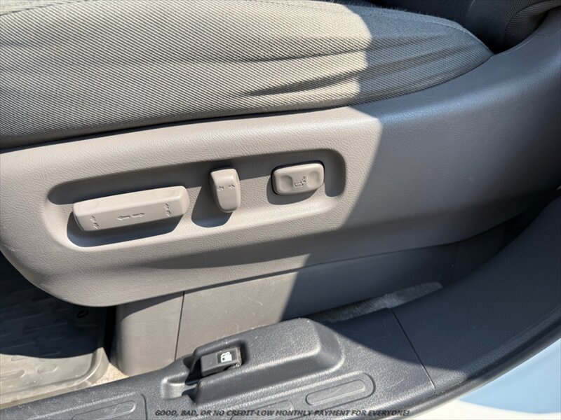 Used 2012 Honda Ridgeline RTS image 26