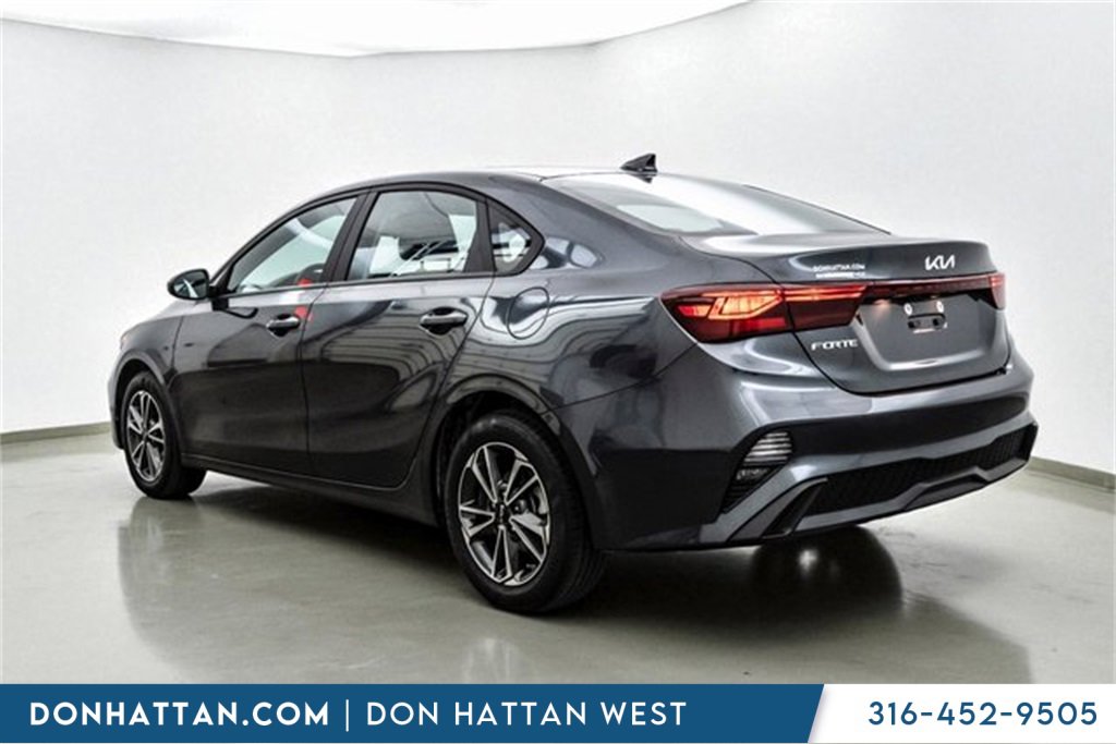 Used 2024 Kia Forte LXS image 31