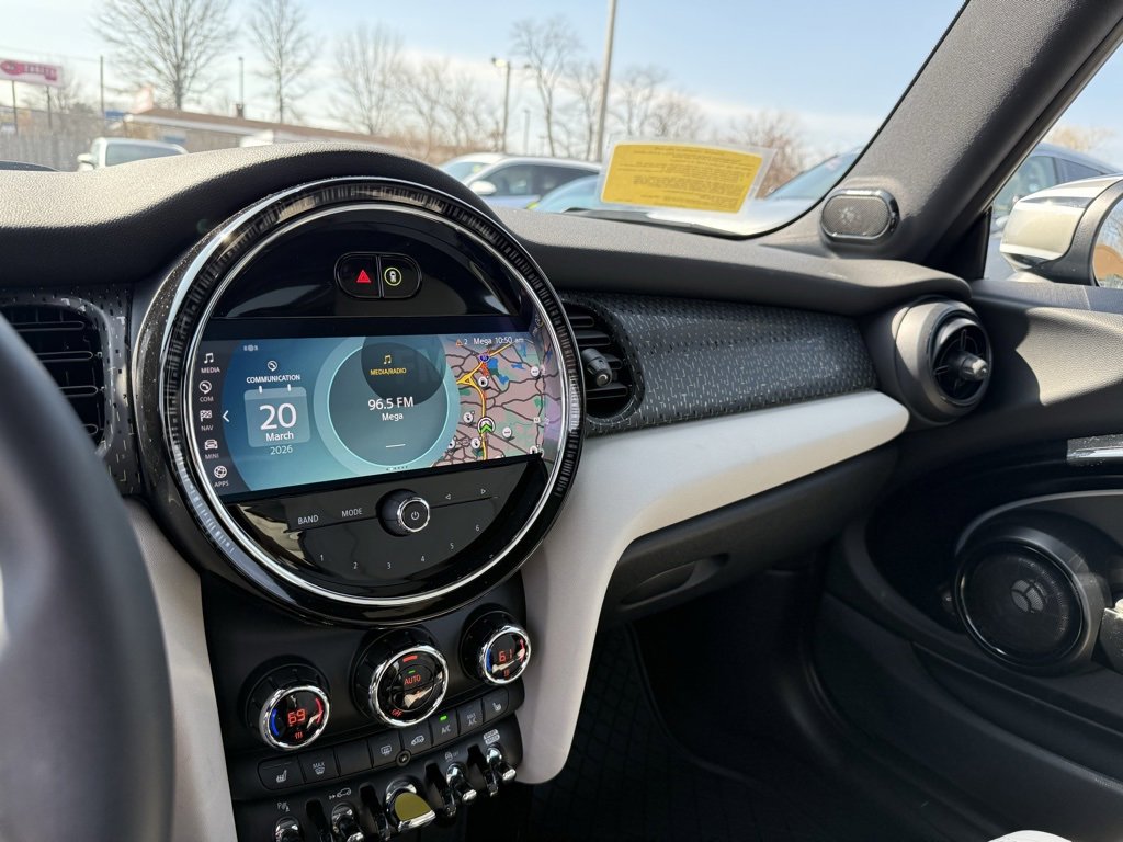 Used 2022 MINI Cooper SE image 26