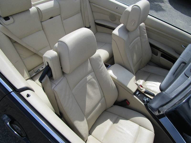 Used 2009 BMW 328i Convertible image 13