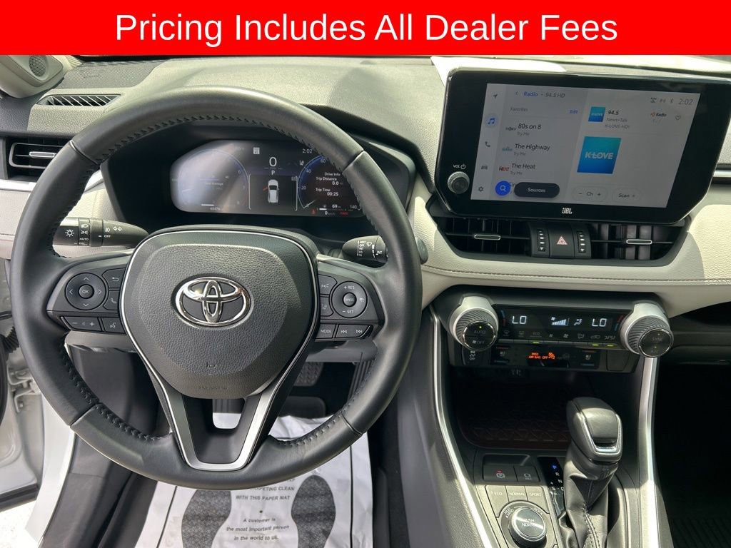 Used 2023 Toyota RAV4 Limited AWD/4WD image 6