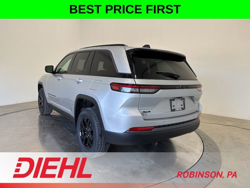 New 2026 Jeep Grand Cherokee Altitude AWD/4WD image 5